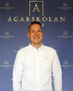 Ägarcoach, Ägarskolan